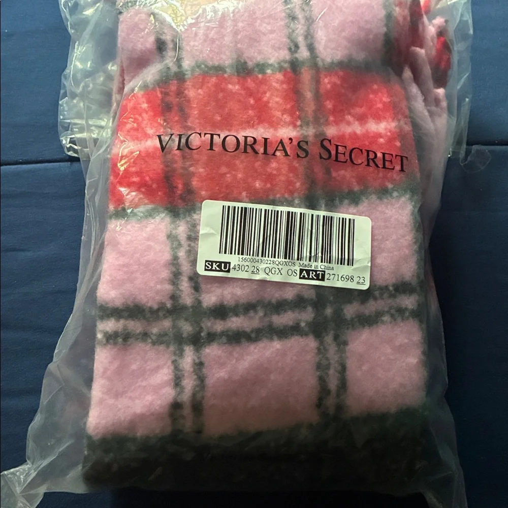 PINK Victorias Secret cozy plaid